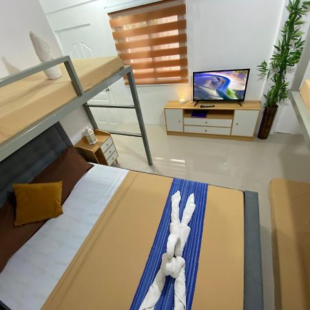 Prim Travellers Inn Coron Exterior foto